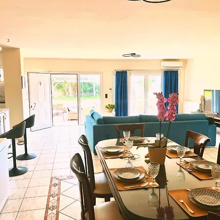 Garden Вилла Каламата