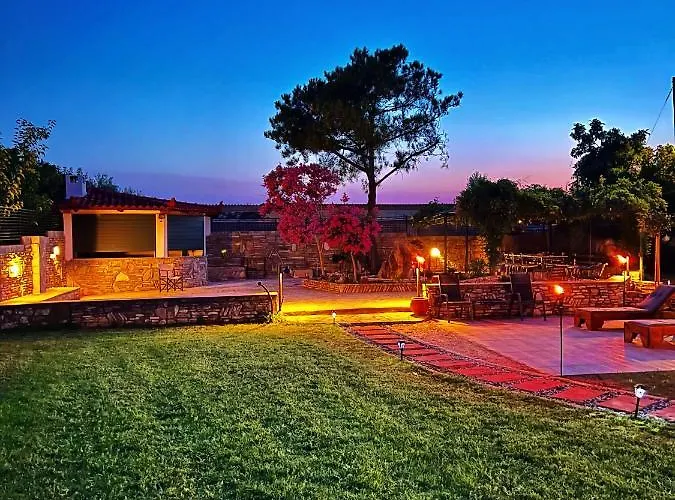 Garden Βίλα Καλαμάτα