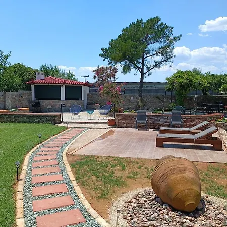 Villa Garden *
